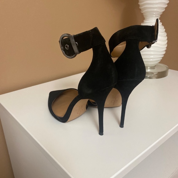 Brand new heels - Picture 4 of 5